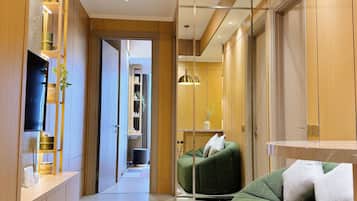 Superior Apartment, 2 Bedrooms, Kitchen, City View | Living area | 42-inch flat-screen TV with cable channels