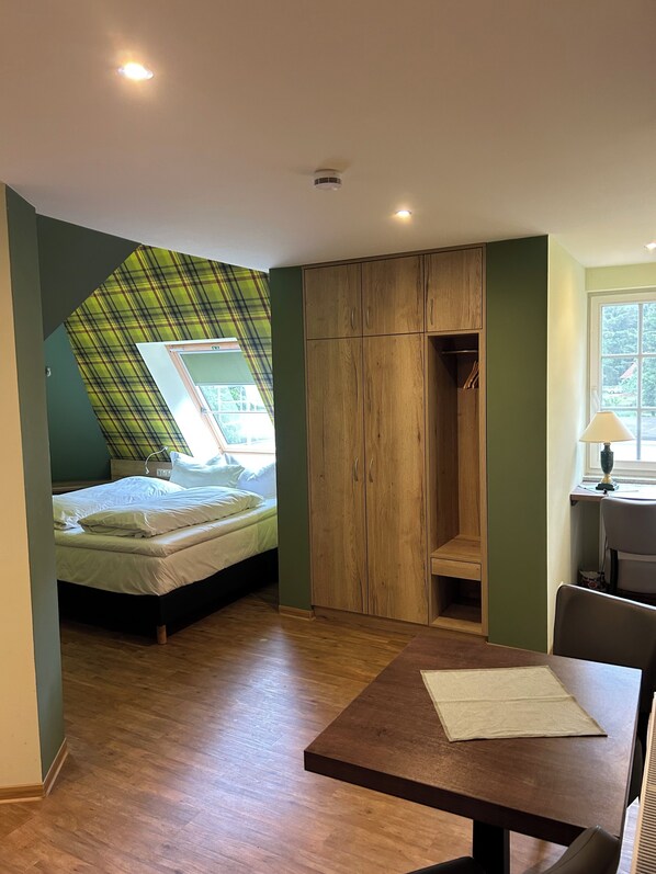 1 bedroom, WiFi, bed sheets - Apartment Highlander (Fürstenberg/Havel)