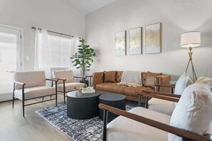 TV, fireplace, offices