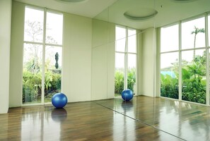 Spa - Lush Lakeside - Citra Luxury Apartments (Jakarta)