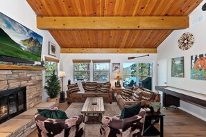 تلفزيون، مدفأة