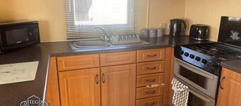 Bronze Caravan Sleeps 8 No Pets