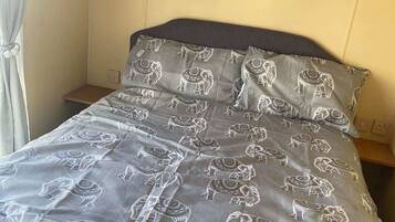 3 makuuhuonetta, silitysrauta/-lauta, Wi-Fi