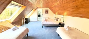 Reynou Gite | Private Pool | Near Limoges | Wi-Fi | Peace & Relaxation<br>Disco