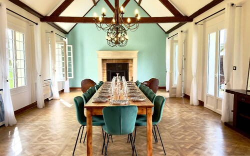 Reynou Gite | Private Pool | Near Limoges | Wi-Fi | Peace & Relaxation<br>Disco