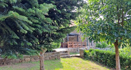 Exceptional stone house in a natural setting near the beach