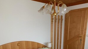 Apartment, 1 Bedroom, Accessible, Terrace - Charming Apartment in Goldegg, Austria - Mountain Views & Private Entrance (Goldegg)