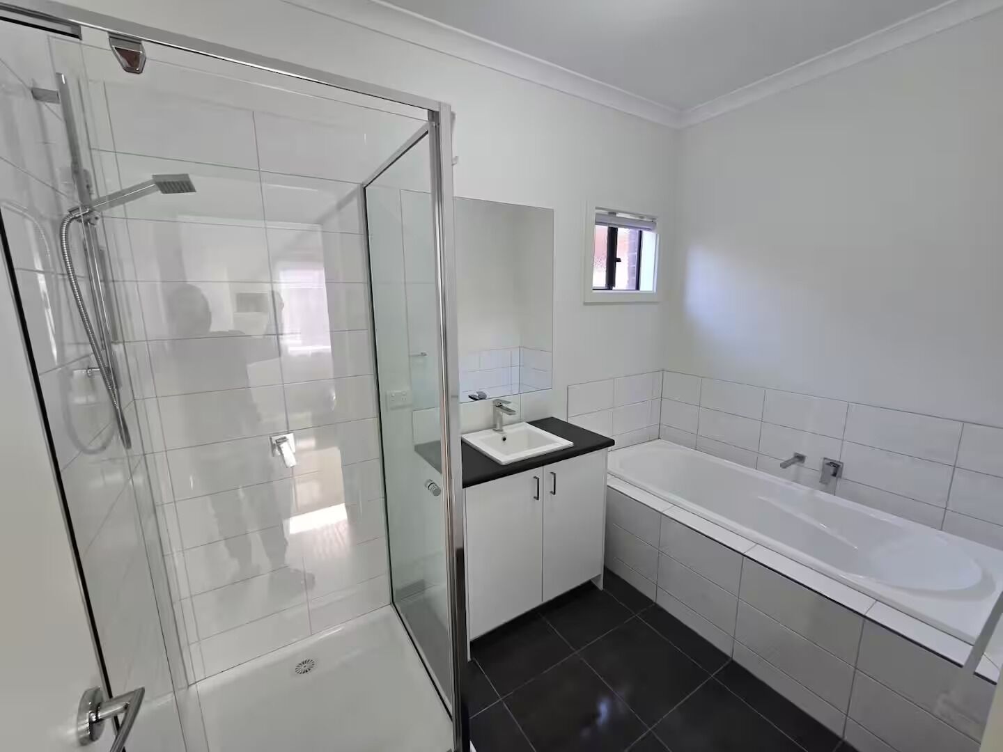 Shower, bidet, towels, soap