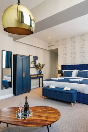 Premium bedding, free minibar, in-room safe, individually furnished - Above hotels (Burnley)