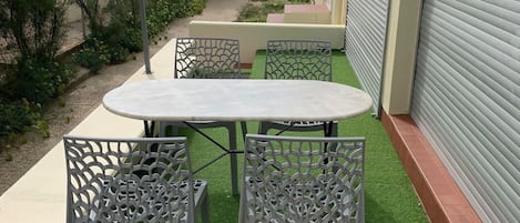 Restauration en plein air