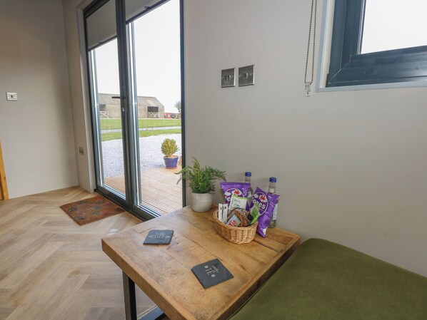 Interior - Caban (Ty Croes)