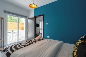 Premium bedding, individually decorated, individually furnished - The Pop Art Residences & Studios in Larnaca (Larnaca)