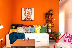 Appartement | Aire de séjour | Téléviseur connecté de 32 po avec télévision numérique
