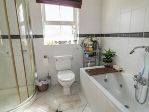 Buồng tắm vòi sen 