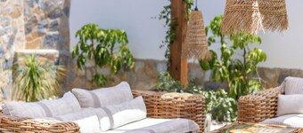 VILLA MI LOLA. A dream Mediterranean Villa for your best vacations.