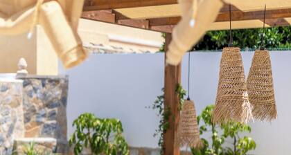 VILLA MI LOLA. A dream Mediterranean Villa for your best vacations.