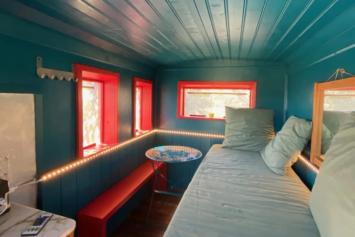 Basic Room, Patio, Sea View | Soundproofing, iron/ironing board, free WiFi