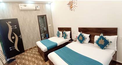 Hotel The NV Grand Palace Vrindavan