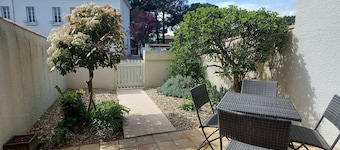 Calm apartment 4 pers, terrace, private parking