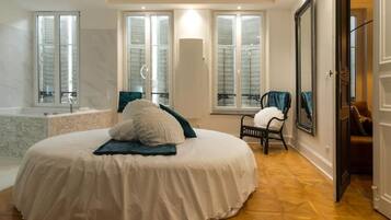 Deluxe-huoneisto, kaupunkinäköala | Ilmainen Wi-Fi