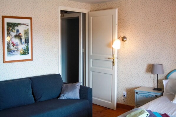 Living area - La Maison De Céline (Arry)