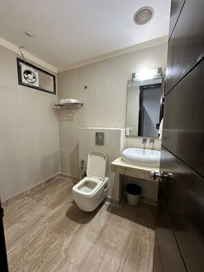 Classic Double Room, Balcony, City View | Bathroom - VR RESIDENCY (Gurugram)