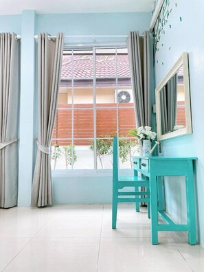 Family Villa, 3 Bedrooms, Pool View | Room amenity - Canary Pool Villa Bangsaen (Chonburi)