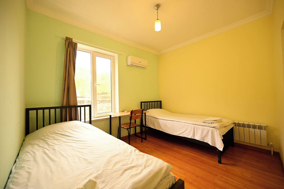 Chambre avec lits jumeaux