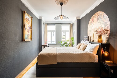 4 People - Designer Apartment