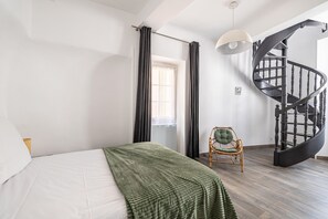 2 Schlafzimmer, Bügeleisen/Bügelbrett, Internetzugang, Bettwäsche