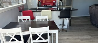 Up Top on Truro - Find Your Perfect Home Away from Home