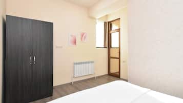 1 bedroom, blackout curtains, iron/ironing board, free WiFi