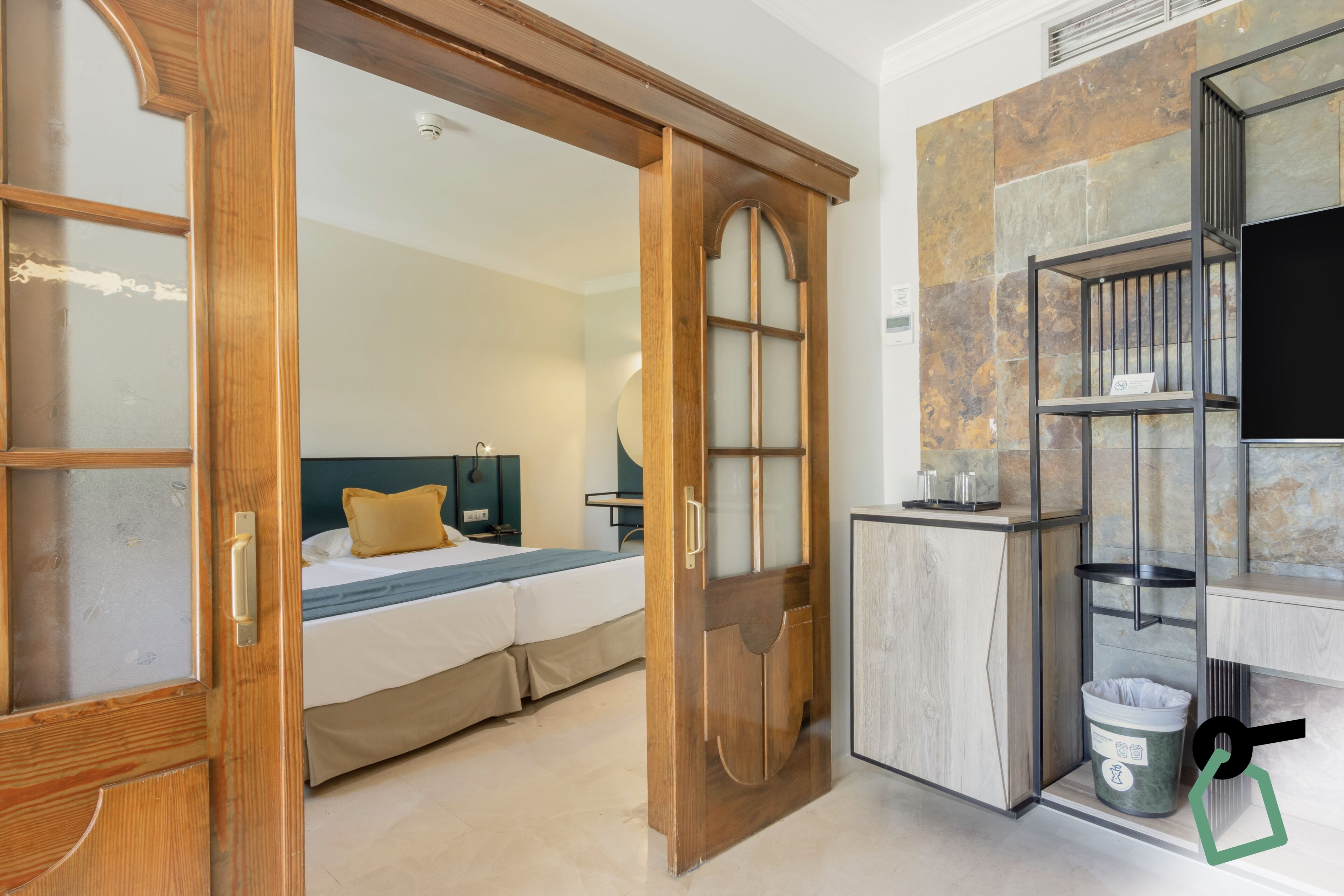 Suite | 1 dormitorio, minibar, caja fuerte y cunas gratuitas