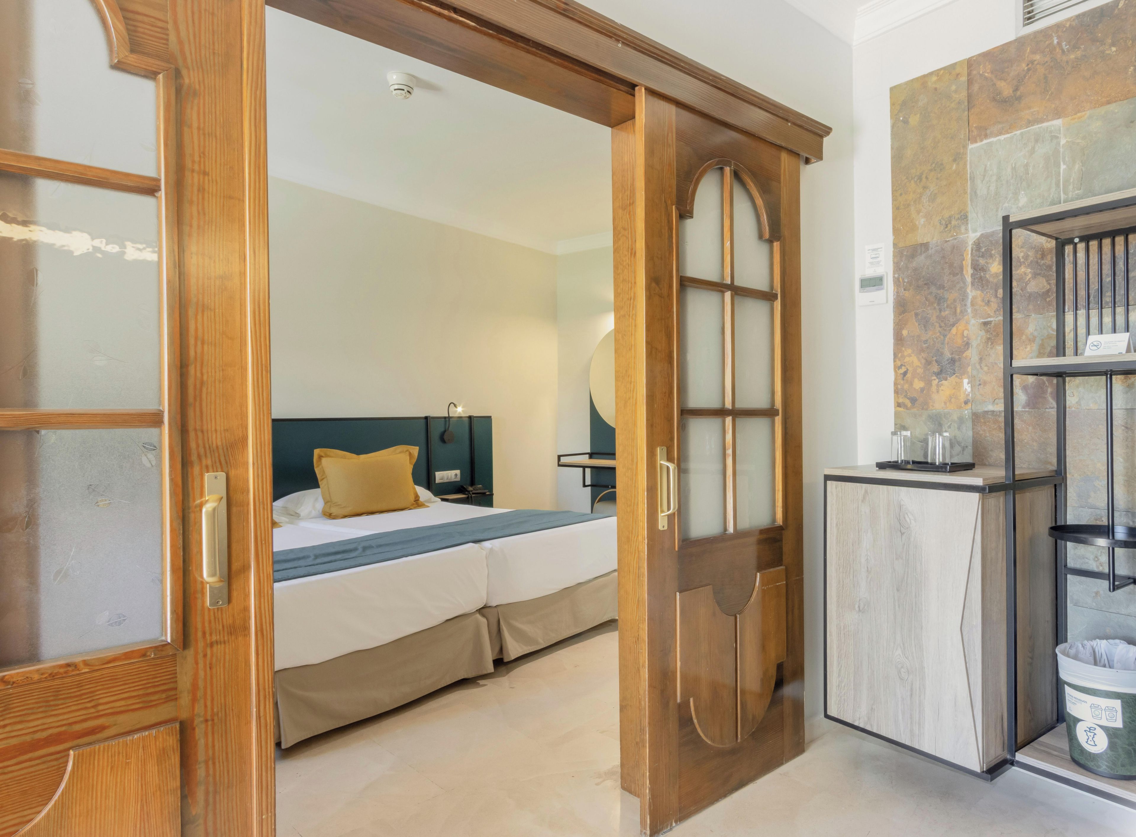Suite | 1 bedroom, minibar, in-room safe, cribs (free)