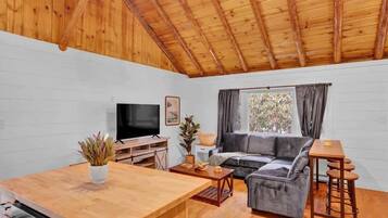 Televisión y oficina