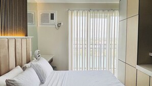 Unclassified image, 4 of 15, button - Modern Condo Room With City View (Iloilo)