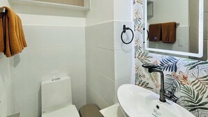 Unclassified image, 5 of 15, button - Modern Condo Room With City View (Iloilo)