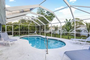Pool - Tranquil Pool Home Near Siesta Key (Sarasota)