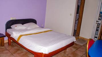 標準客房, 城市景觀 | 書桌、免費無線上網