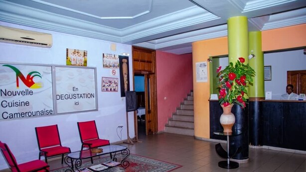 Sınıflandırılmamış resim, 12 üzerinden 1, düğme