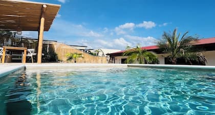 Casa Ophelia - 10 min Walk to the Beach