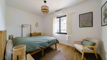 3 bedrooms, iron/ironing board, travel crib, free WiFi