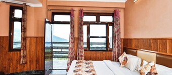 Hotel The Varuni Mcleodganj Near Temple