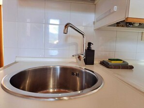 Appartement Confort | Cuisine privée | Machine à expresso, cafetière/bouilloire, grille-pain, épices