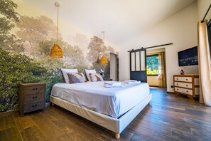 4 quartos, ferros/tábuas de passar roupa, berço de viagem, Wi-Fi
