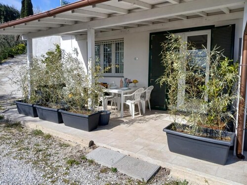 Holiday home with beautiful panorama in the Tuscan hills