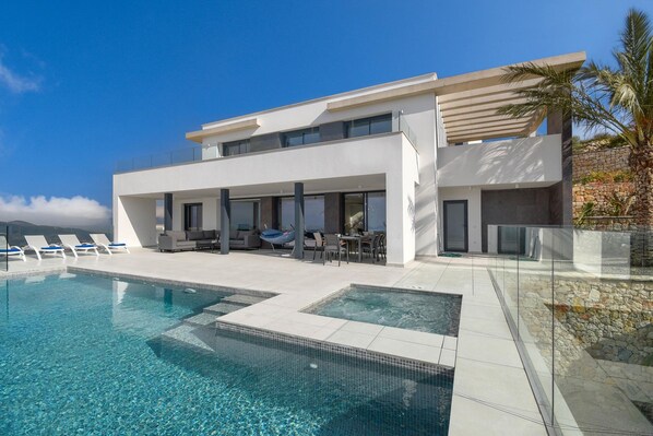 4 habitaciones