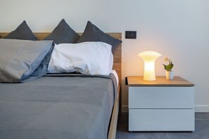 Deluxe-lejlighed - balkon - byudsigt | Mørklægningsgardiner, gratis Wi-Fi, sengetøj