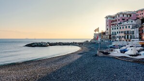 Apartment - Apartment Vernazzola In Genova (Genoa)