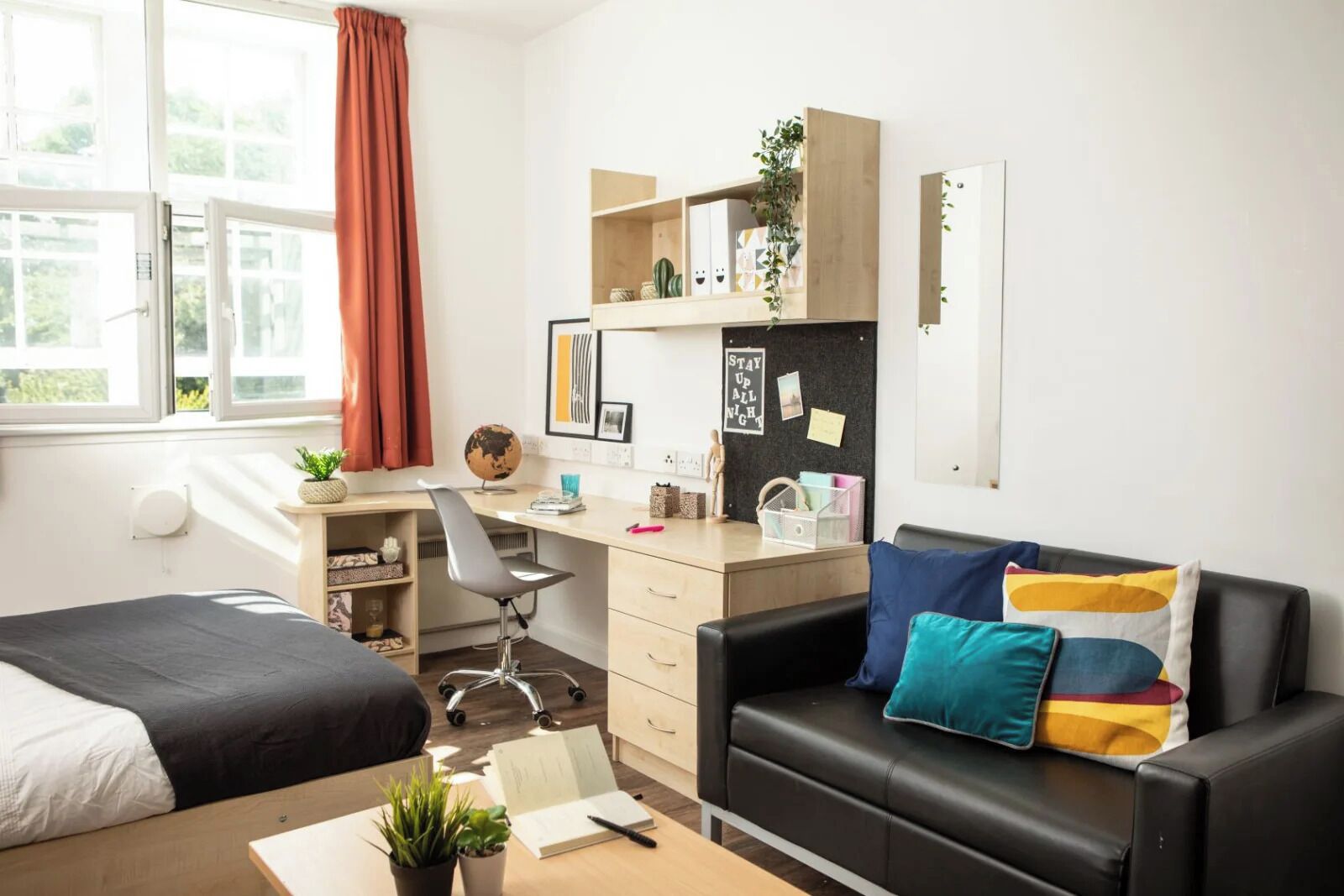 Studio, Non Smoking | Blackout curtains, free WiFi, bed sheets